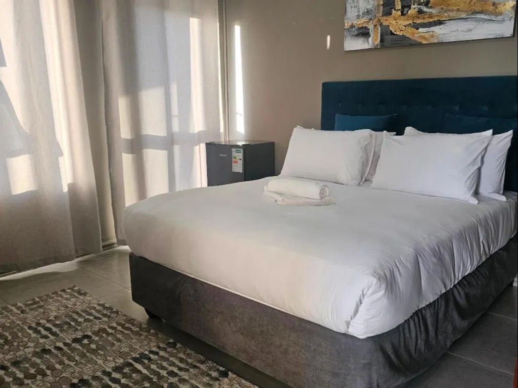 Nala Guest House Parklands South Africa