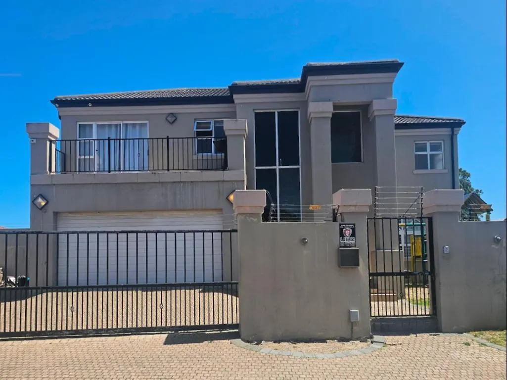 Nala Guest House Parklands